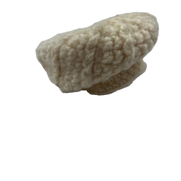 Two Bonnet Hats and Beanie Hat - Picture 7 of 7